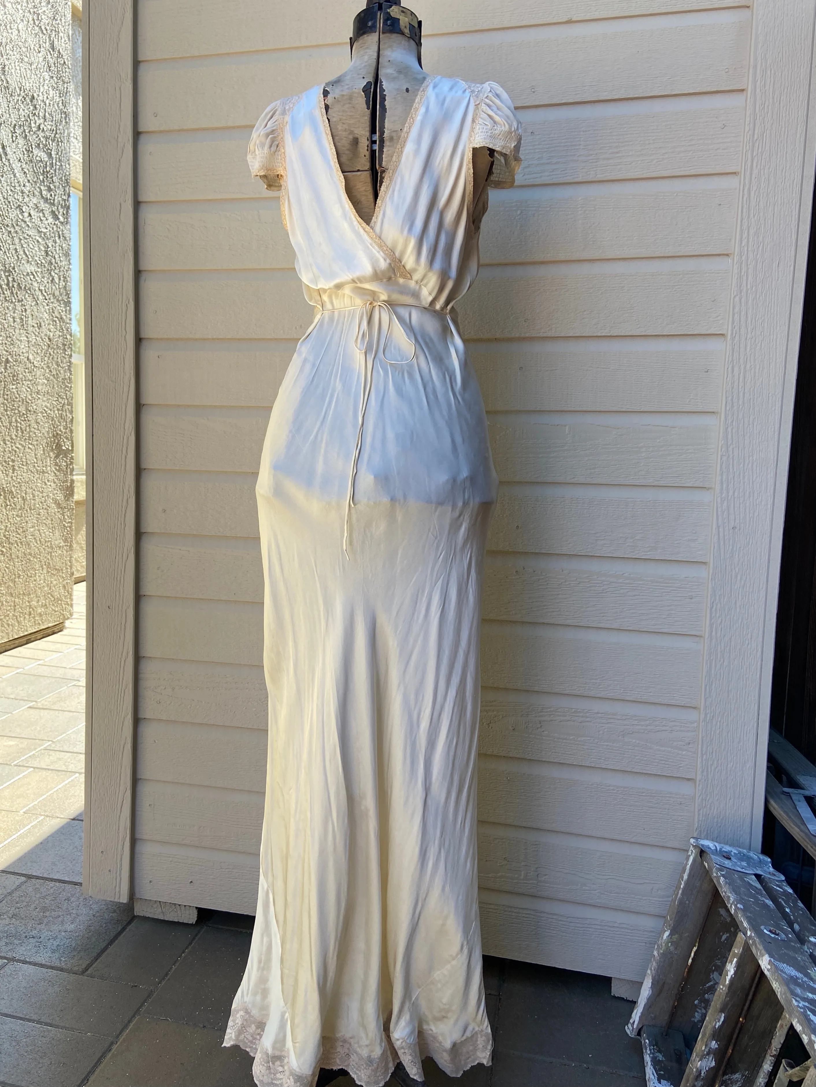 1930's Silk & Rayon Cap Sleeve Evening Slip