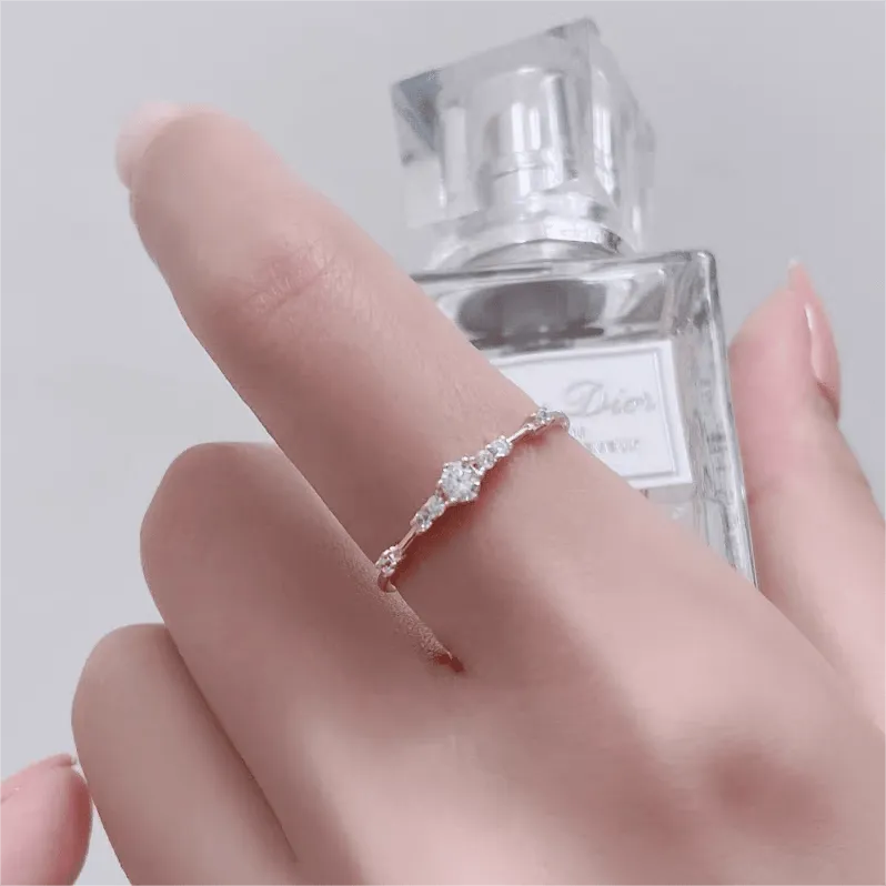 Dainty Zirconia Diamond Ring