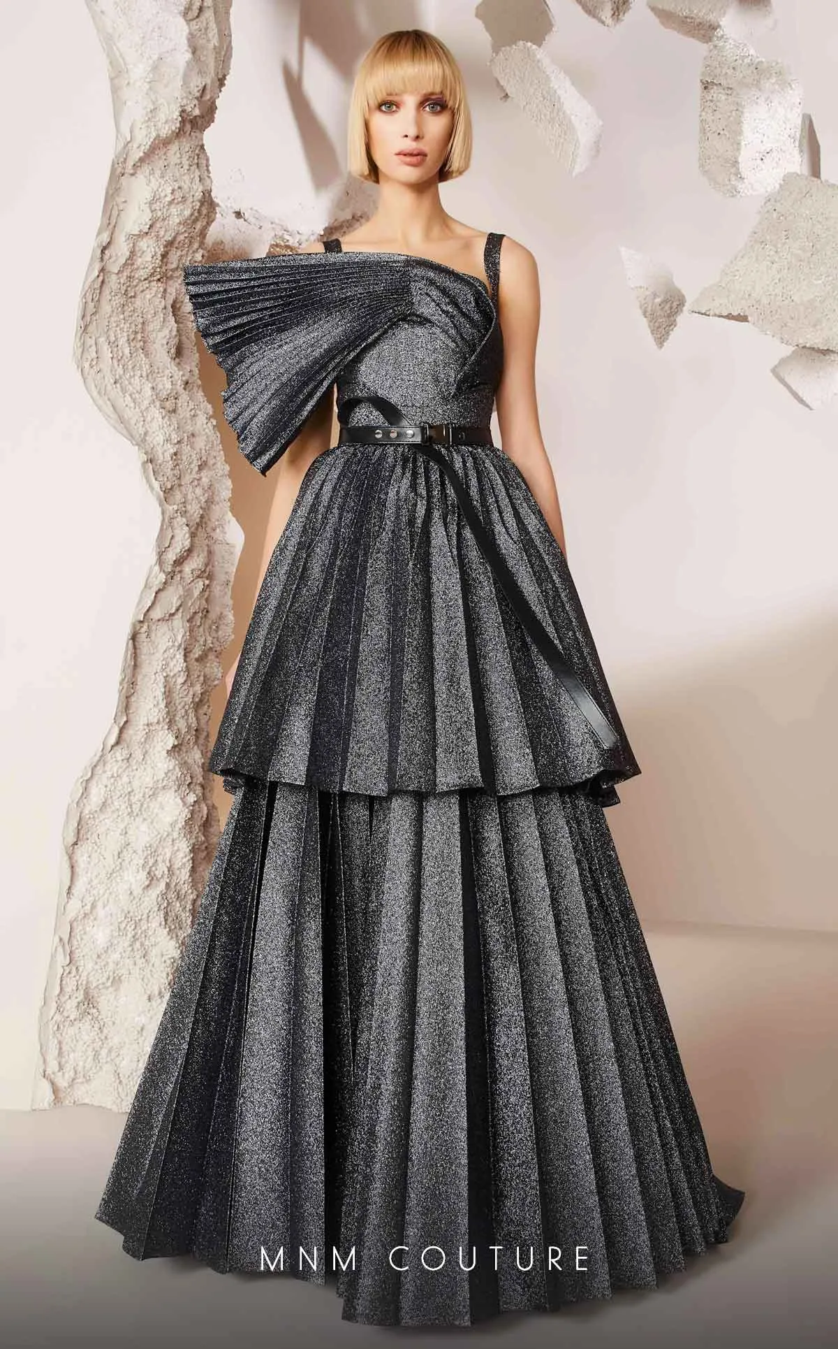 MNM Couture E0017