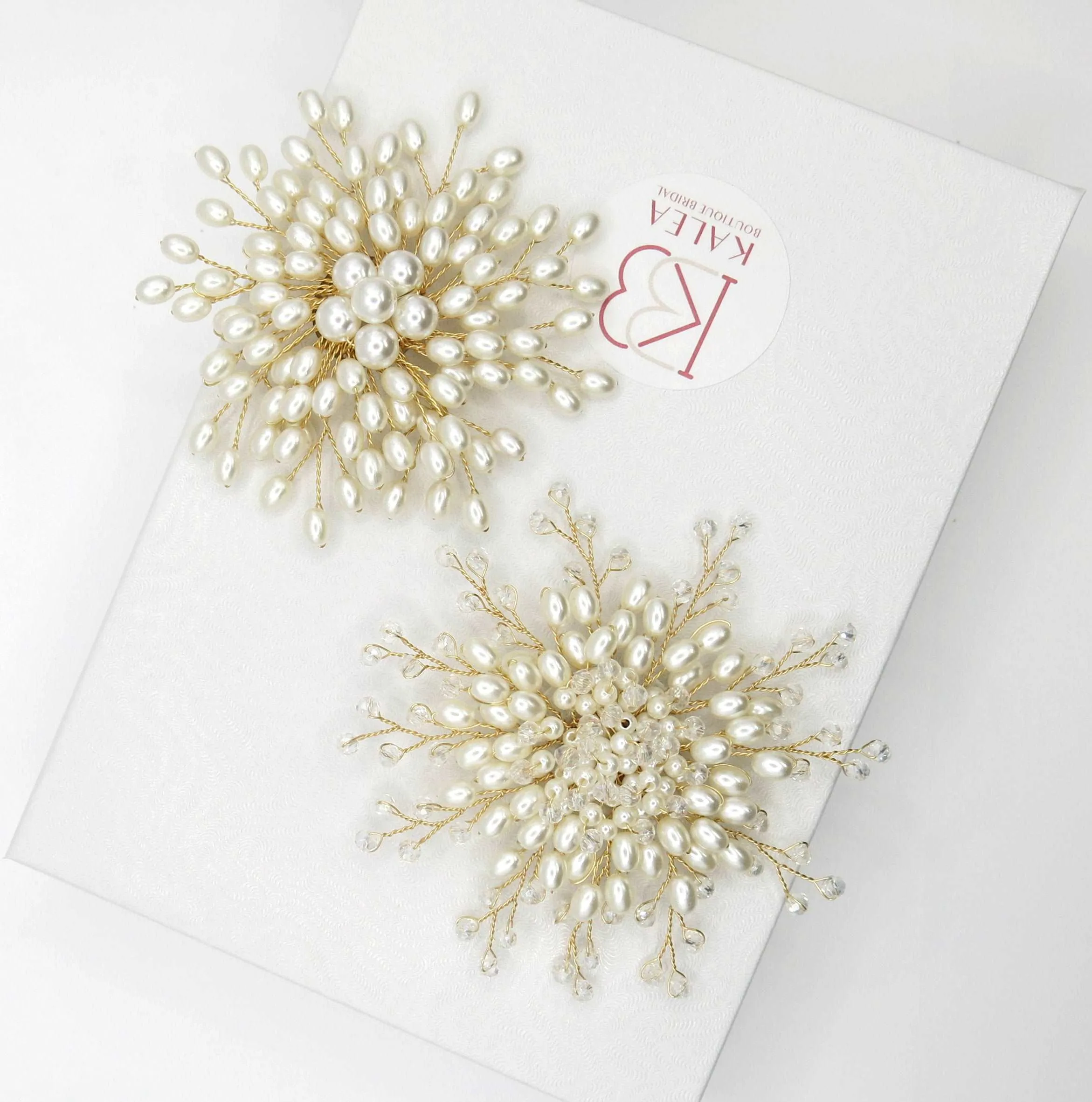 Starburst Pearl Bridal Circle Brooch, Gold Wire Pearl Flower Brooch, Large Wedding Pearl Cluster Floral Brooch