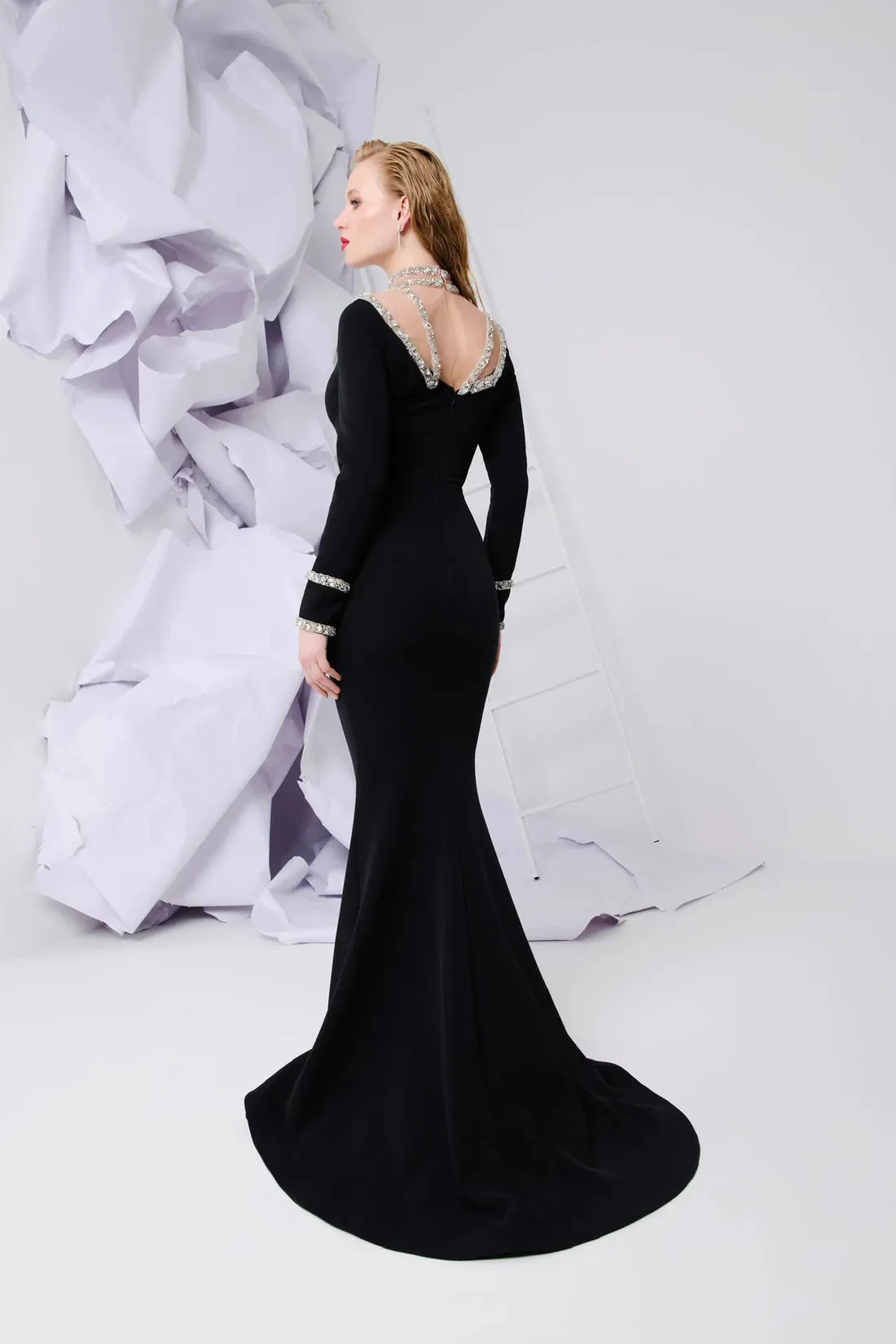 Style F02852